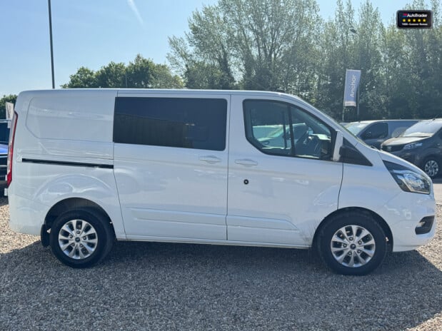 Ford Transit Custom Crew Cab SWB L1H1 300 Limited Air Con Camera Sensors EURO 6 NO VAT 6