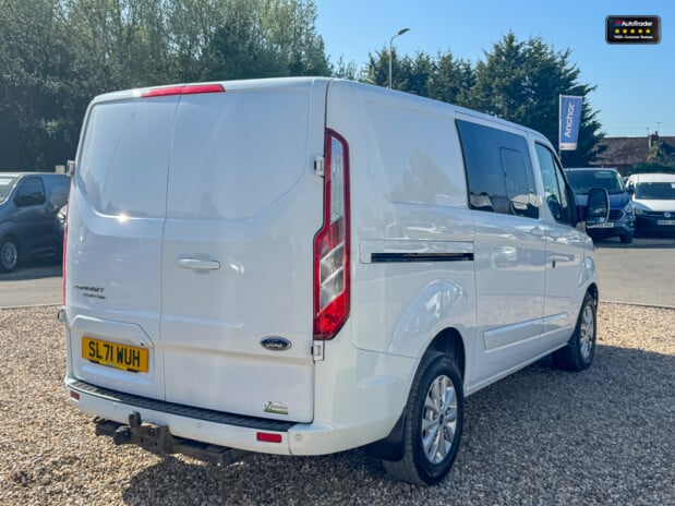 Ford Transit Custom Crew Cab SWB L1H1 300 Limited Air Con Camera Sensors EURO 6 NO VAT 7