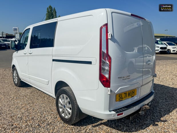 Ford Transit Custom Crew Cab SWB L1H1 300 Limited Air Con Camera Sensors EURO 6 NO VAT 11