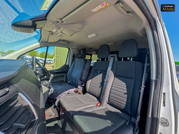 Ford Transit Custom Crew Cab SWB L1H1 300 Limited Air Con Camera Sensors EURO 6 NO VAT 15