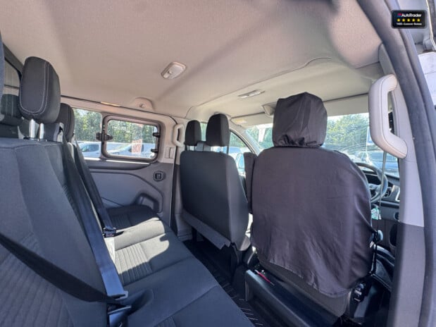 Ford Transit Custom Crew Cab SWB L1H1 300 Limited Air Con Camera Sensors EURO 6 NO VAT 17