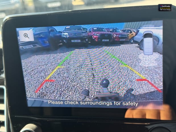 Ford Transit Custom Crew Cab SWB L1H1 300 Limited Air Con Camera Sensors EURO 6 NO VAT 34