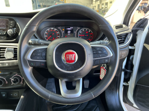 Fiat Tipo (Sold)1.4 MPI Easy Hatchback 5dr Petrol Manual Euro 6 (95 ps) 18