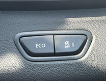 Renault Kadjar 1.2 TCe Signature S Nav SUV 5dr Petrol EDC Euro 6 (s/s) (130 ps)[Tadley] 50