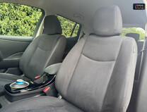 Nissan LEAF 24kWh Acenta Hatchback 5dr Electric Auto (107 bhp) 8
