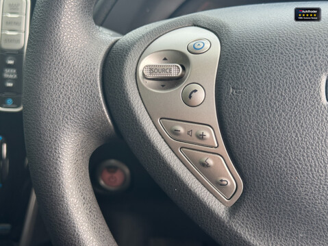 Nissan LEAF (Sold)24kWh Acenta Hatchback 5dr Electric Auto (107 bhp) 12