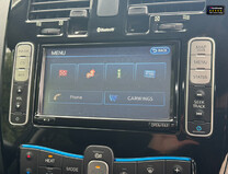 Nissan LEAF 24kWh Acenta Hatchback 5dr Electric Auto (107 bhp) 17