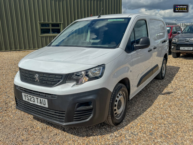 Peugeot Partner Crew Cab LWB L2H1 Bluehdi Professional Premium Plus Air Con EURO 6 3