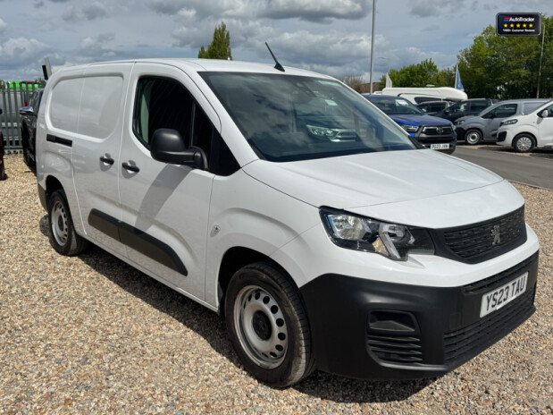 Peugeot Partner Crew Cab LWB L2H1 Bluehdi Professional Premium Plus Air Con EURO 6 5