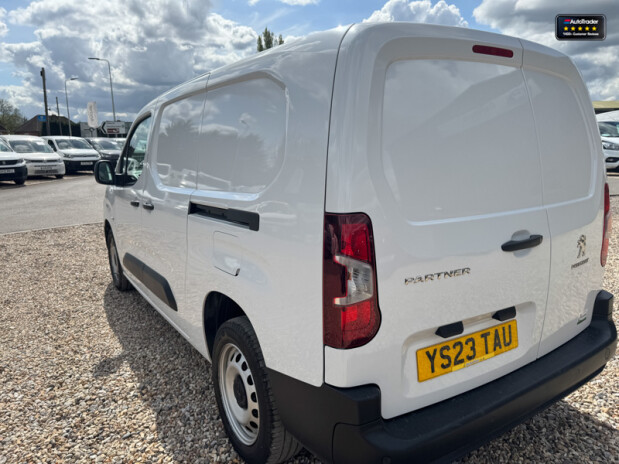 Peugeot Partner Crew Cab LWB L2H1 Bluehdi Professional Premium Plus Air Con EURO 6 11
