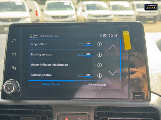 Peugeot Partner Crew Cab LWB L2H1 Bluehdi Professional Premium Plus Air Con EURO 6 25