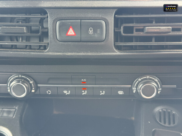Peugeot Partner LWB L2H1 Bluehdi Professional Premium Air Con Sensors EURO 6 NO VAT 31