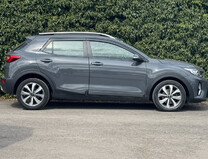 Kia Stonic 1.0 T-GDi 2 SUV 5dr Petrol Manual Euro 6 (s/s) (99 bhp) 4