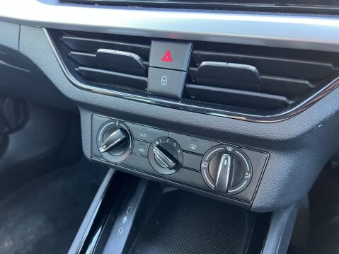 Skoda Kamiq 1.0 TSI SE Drive SUV 5dr Petrol Manual Euro 6 (s/s) (95 ps)[Tadley] 27