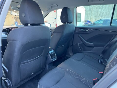 Skoda Kamiq 1.0 TSI SE Drive SUV 5dr Petrol Manual Euro 6 (s/s) (95 ps)[Tadley] 15