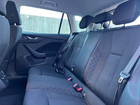Skoda Kamiq 1.0 TSI SE Drive SUV 5dr Petrol Manual Euro 6 (s/s) (95 ps)[Tadley] 16