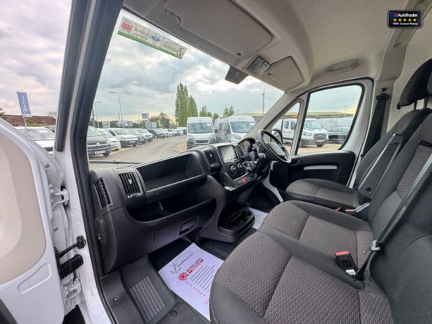 Citroen Relay XLWB L4H2 Medium Roof 35 Heavy Enterprise Edition Air Con EURO 6 11
