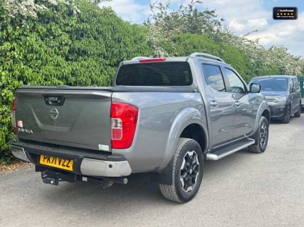 Nissan Navara AUTO Crew Cab 4X4 Tekna Alloys Air Con 190PS Cruise EURO 6 NO VAT 3