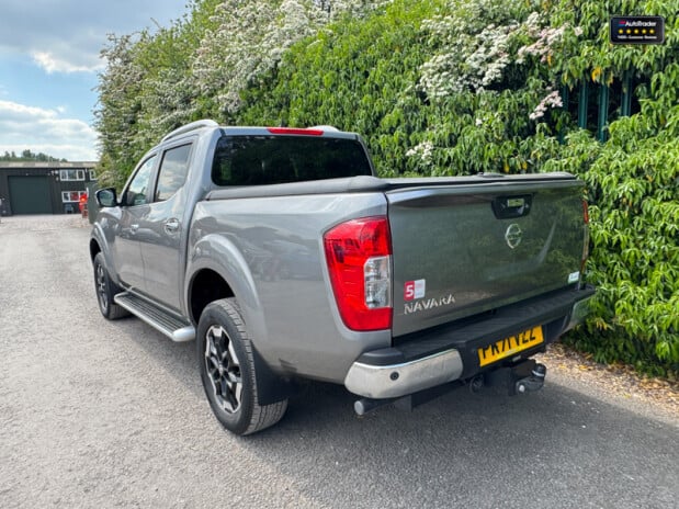 Nissan Navara AUTO Crew Cab 4X4 Tekna Alloys Air Con 190PS Cruise EURO 6 NO VAT 6