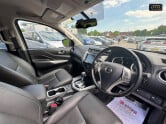 Nissan Navara AUTO Crew Cab 4X4 Tekna Alloys Air Con 190PS Cruise EURO 6 NO VAT 14