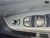 Nissan Navara AUTO Crew Cab 4X4 Tekna Alloys Air Con 190PS Cruise EURO 6 NO VAT 23