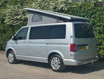 Volkswagen Transporter Camper HIghline Pop Top Fridge Cooker R&R Bed Captain Seats Ext' Power NO V 43