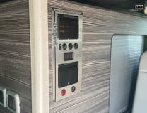 Volkswagen Transporter Camper HIghline Pop Top Fridge Cooker R&R Bed Captain Seats Ext' Power NO V 22