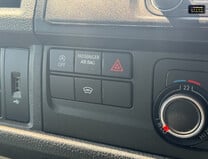 Volkswagen Transporter Camper HIghline Pop Top Fridge Cooker R&R Bed Captain Seats Ext' Power NO V 33