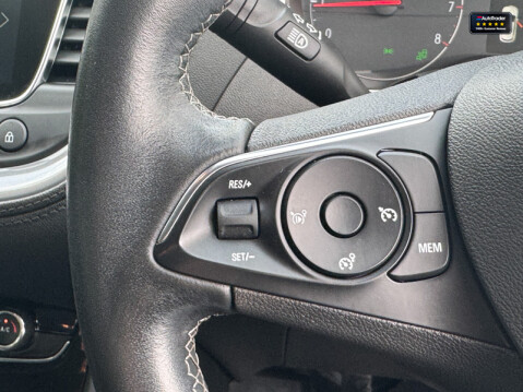 Vauxhall Grandland X 1.2 Turbo GPF Tech Line Nav SUV 5dr Petrol Manual Euro 6 (s/s) (130 ps) 12