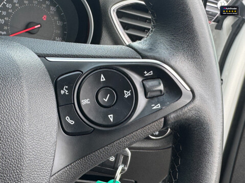 Vauxhall Grandland X 1.2 Turbo GPF Tech Line Nav SUV 5dr Petrol Manual Euro 6 (s/s) (130 ps) 13