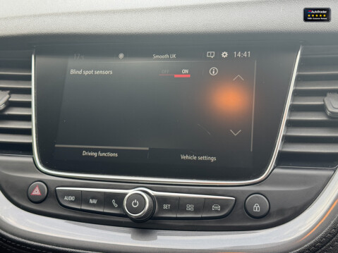 Vauxhall Grandland X 1.2 Turbo GPF Tech Line Nav SUV 5dr Petrol Manual Euro 6 (s/s) (130 ps) 21