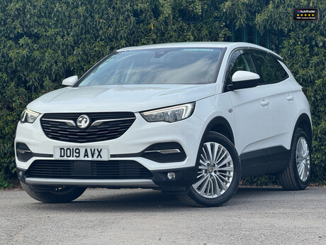 Vauxhall Grandland X 1.2 Turbo GPF Tech Line Nav SUV 5dr Petrol Manual Euro 6 (s/s) (130 ps)