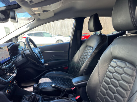 Ford Fiesta 1.0T EcoBoost MHEV Vignale Edition Hatchback 5dr [Tadley] 18