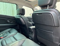 Renault Grand Scenic 1.6 dCi Signature Nav MPV 5dr Diesel EDC Euro 6 (s/s) (160 ps) 12