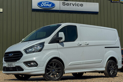 Ford Transit Custom AUTO SWB L1H1 290 Sport Air Con Cam Sensors EURO 6 NO VAT