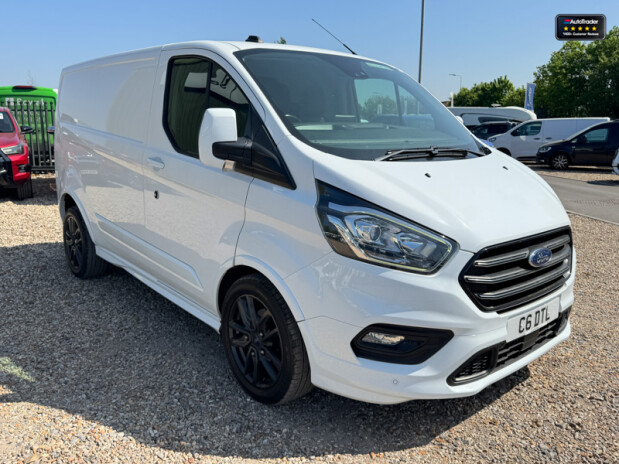 Ford Transit Custom AUTO SWB L1H1 290 Sport Air Con Cam Sensors EURO 6 NO VAT 4