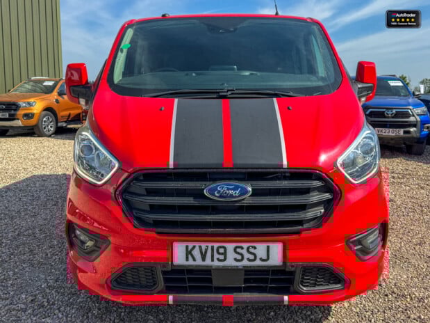 Ford Transit Custom Crew Cab AUTO SWB L1H1 310 Sport Air Con Cam Sensors EURO 6 4