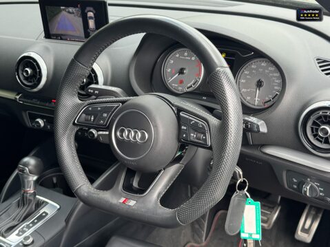 Audi S3 2.0 TFSI Black Edition Sportback 5dr Petrol S Tronic quattro Euro 6 (s/s) ( 10