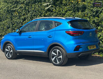 MG ZS 72.6kWh Trophy Connect Long Range SUV 5dr Electric Motor Auto (156 ps) 6