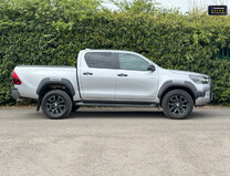 Toyota Hilux Crew Cab AUTO 4X4 Invincible X 4WD Air Con Cam Nav EURO 6 NO VAT 4