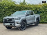 Toyota Hilux Crew Cab AUTO 4X4 Invincible X 4WD Air Con Cam Nav EURO 6 NO VAT 1
