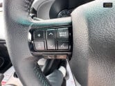 Toyota Hilux Crew Cab AUTO 4X4 Invincible X 4WD Air Con Cam Nav EURO 6 NO VAT 19