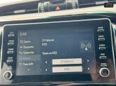 Toyota Hilux Crew Cab AUTO 4X4 Invincible X 4WD Air Con Cam Nav EURO 6 NO VAT 37