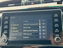 Toyota Hilux Crew Cab AUTO 4X4 Invincible X 4WD Air Con Cam Nav EURO 6 NO VAT 38