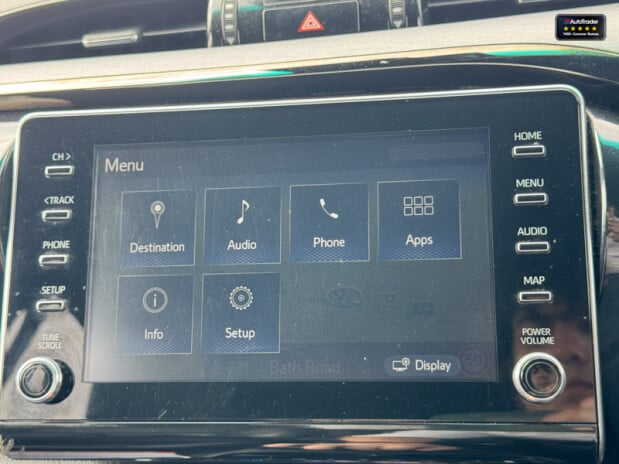 Toyota Hilux Crew Cab AUTO 4X4 Invincible X 4WD Air Con Cam Nav EURO 6 NO VAT 42