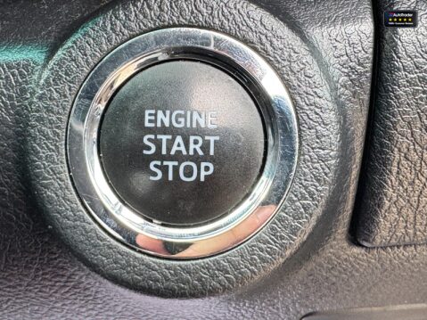 Toyota Hilux Crew Cab AUTO 4X4 Invincible X 4WD Air Con Cam Nav EURO 6 NO VAT 48
