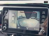 Toyota Hilux Crew Cab AUTO 4X4 Invincible X 4WD Air Con Cam Nav EURO 6 NO VAT 51