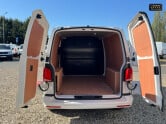 Volkswagen Transporter SWB L1H1 Low Roof T28 Tdi Highline Air Con Alloys Sensors EURO 6 8