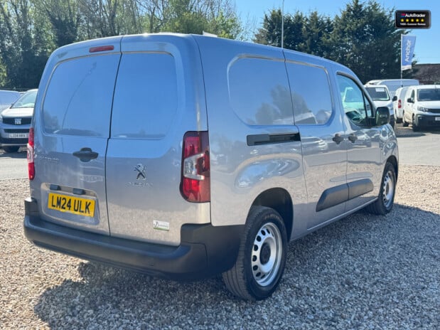 Peugeot Partner LWB L2H1 Low Roof Bluehdi Professional Premium Plus EURO 6 6