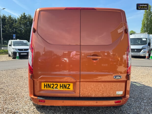 Ford Transit Custom Crew Cab SWB L1H1 Low Roof 300 Limited Air Con Sensors EURO 6 8